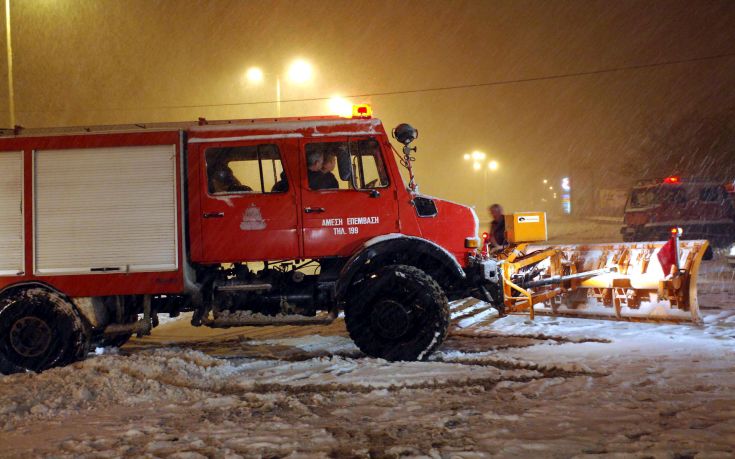 Τρεις νέοι εγκλωβίστηκαν στα χιόνια στο Ρέθυμνο
