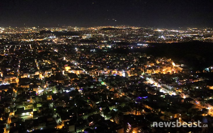 Η Αθήνα από ψηλά μέσα από ένα Σινούκ