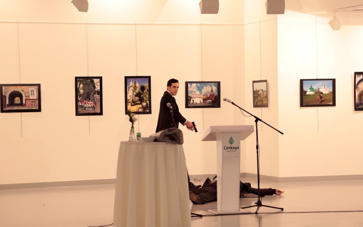 «Η δολοφονία του ρώσου πρεσβευτή δεν θα “επισκιάσει” την τουρκορωσική φιλία»