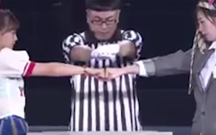 Οι Γιαπωνέζοι παίρνουν πολύ στα σοβαρά το «Πέτρα, ψαλίδι, χαρτί»