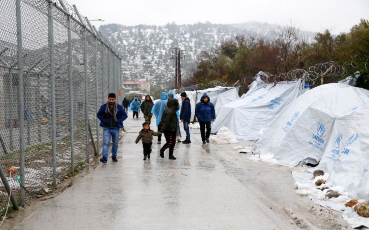 Telegraph: Μόρια, το βρώμικο μυστικό της Ευρώπης