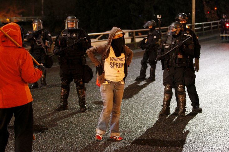 2017-01-21T052405Z_882453015_RC1694FD4F20_RTRMADP_3_USA-TRUMP-INAUGURATION-PROTESTS