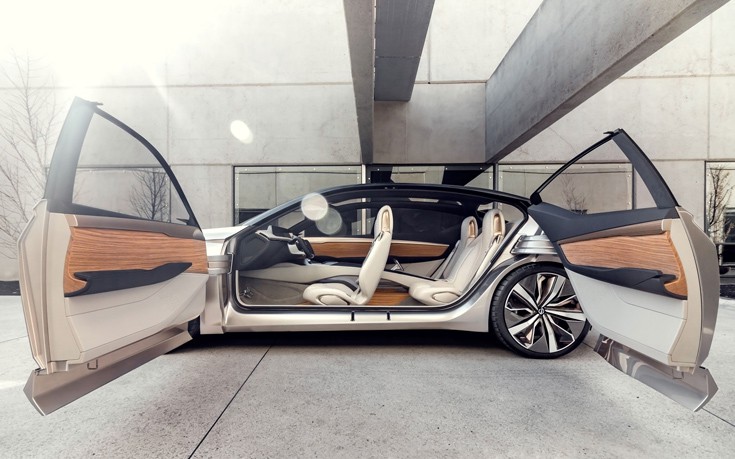 Nissan_Vmotion_2_point_0_15rs