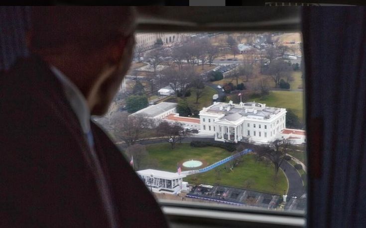 Οι φωτογραφίες που αποτυπώνουν το «αντίο» Ομπάμα