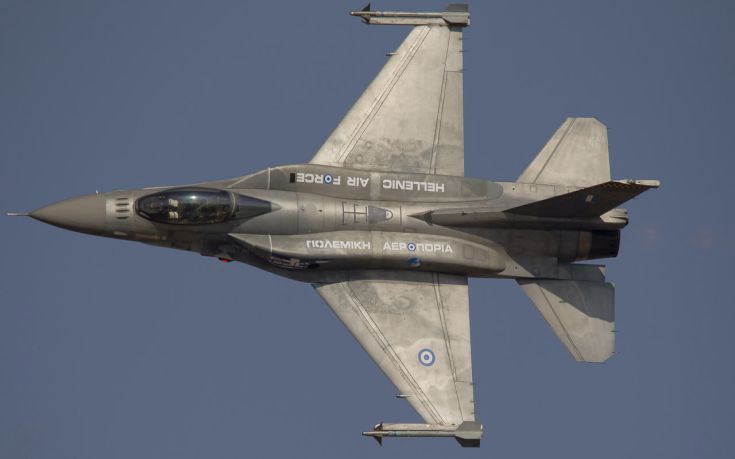 Επίδειξη ισχύος από την ελληνική Πολεμική Αεροπορία στην Κύπρο