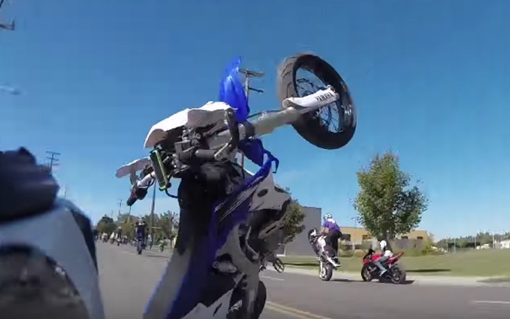 Συλλογή με συγκρούσεις και ατυχήματα με αυτοκίνητα