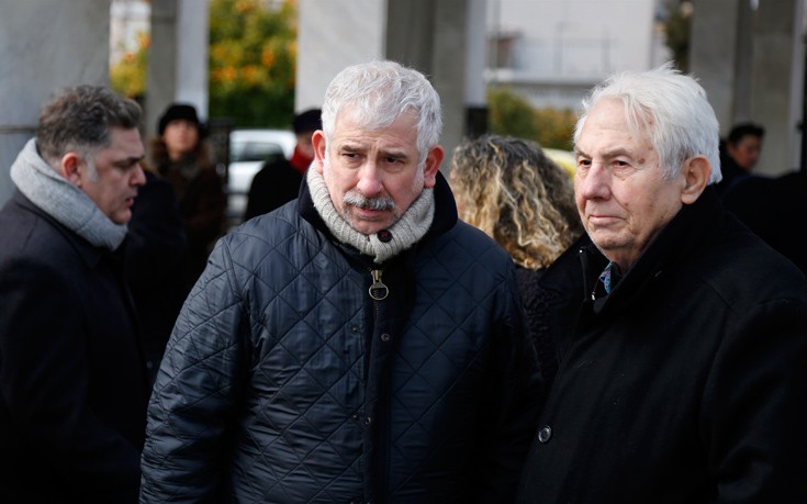 kdspyreyag6 kdspyreyag6