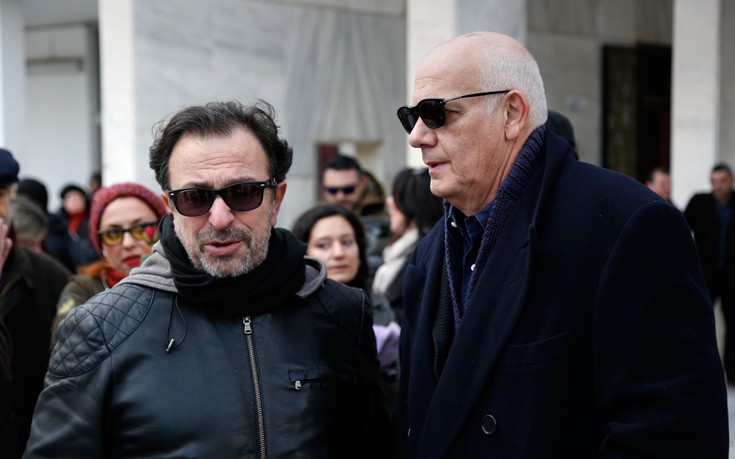 kdspyreyag8 kdspyreyag8