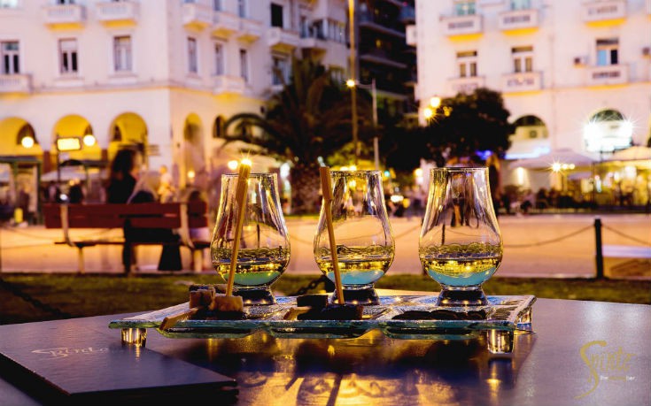 Πού πίνουν το ποτό τους οι ντόπιοι στη Θεσσαλονίκη