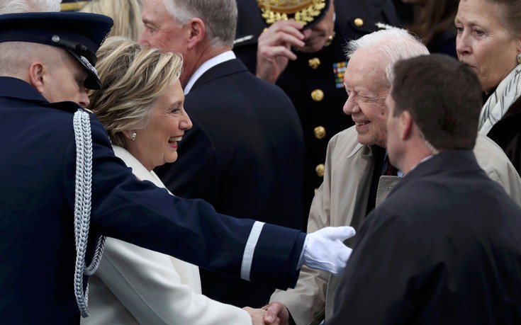 ΟΡΚΩΜΟΣΙΑ ΤΡΑΜΠ ΧΙΛΑΡΙ ΚΛΙΝΤΟΝ ΟΡΚΩΜΟΣΙΑ ΤΡΑΜΠ ΧΙΛΑΡΙ ΚΛΙΝΤΟΝ