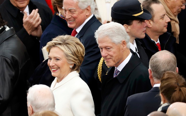 ΟΡΚΩΜΟΣΙΑ ΤΡΑΜΠ ΧΙΛΑΡΙ ΚΛΙΝΤΟΝ ΟΡΚΩΜΟΣΙΑ ΤΡΑΜΠ ΧΙΛΑΡΙ ΚΛΙΝΤΟΝ