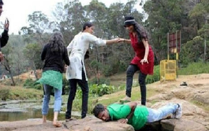 Η απόλυτη τρέλα επικρατεί στην Ινδία