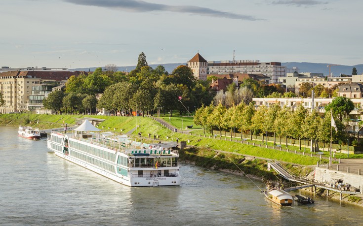 ΒΑΣΙΛΕΙΑ ΕΛΒΕΤΙΑ ΒΑΣΙΛΕΙΑ ΕΛΒΕΤΙΑ