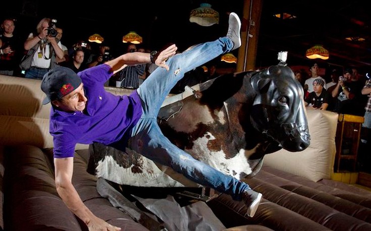 tony_cairolimechanical_bull