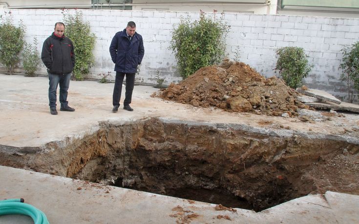 Σε σχολεία και γυμναστήρια θα μεταφερθούν οι κάτοικοι για την εξουδετέρωση της βόμβας στο Κορδελιό