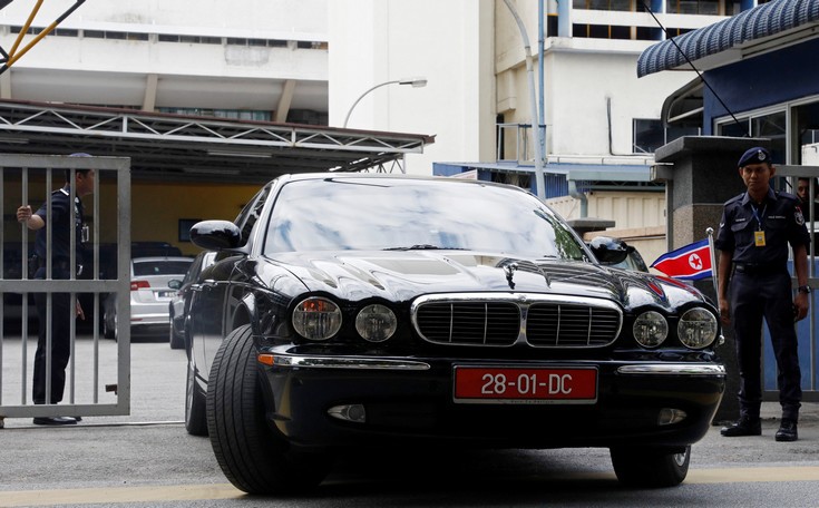 Τι πρόλαβε και είπε στους υπαλλήλους του αεροδρομίου ο αδελφός του Κιμ Γιονγκ Ουν