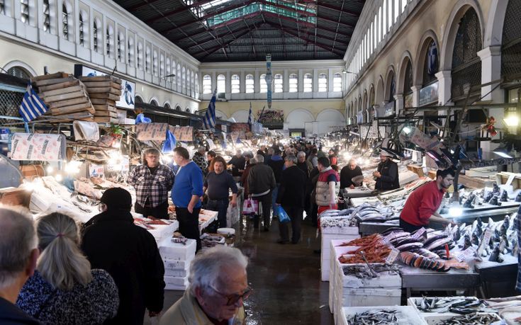 Πώς θα λειτουργήσουν τα καταστήματα την Καθαρά Δευτέρα