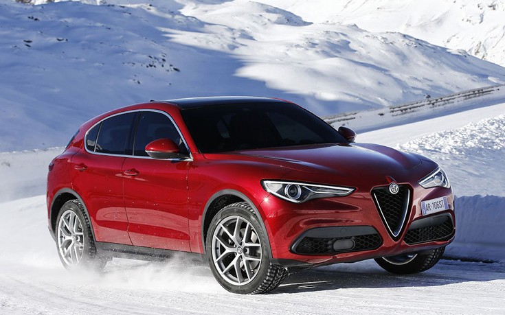 AlfaRomeoARStelvio13 AlfaRomeoARStelvio13
