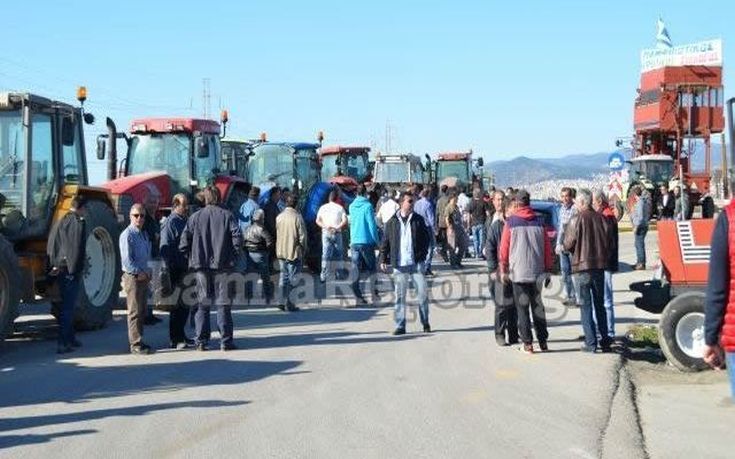 Κλειστή η εθνική έξω από τη Λαμία