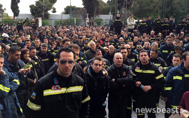 Παράταση πρότεινε στους πυροσβέστες η Γεροβασίλη