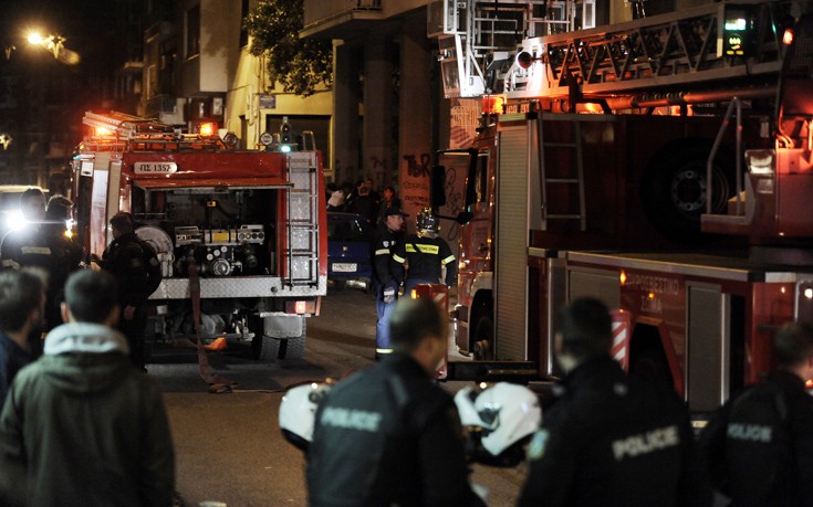 Επίθεση με γκαζάκια σε γραφεία στην οδό Σόλωνος, στο κέντρο της Αθήνας