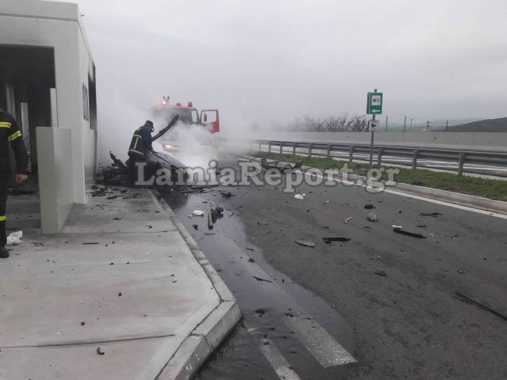 Μητέρα 33 χρόνων και ο 3χρονος γιος της σκοτώθηκαν μπροστά στα μάτια του πατέρα στην Αθηνών- Λαμίας