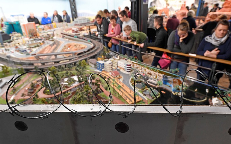 mntwohumb1 mntwohumb1