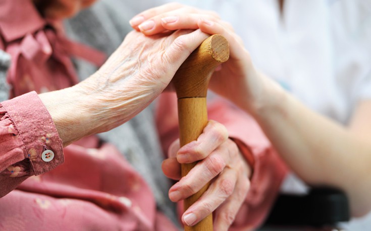 Κορονοϊός: Καμία επίσκεψη στις Μονάδες Φροντίδας Ηλικιωμένων
