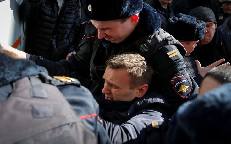 Αφέθηκε ελεύθερος ο ηγέτης της αντιπολίτευσης Αλεξέι Ναβάλνι