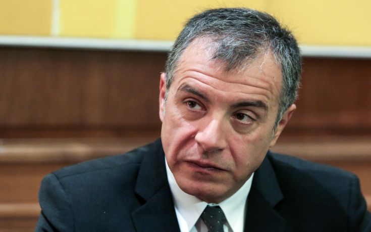 Θεοδωράκης: Η κυβέρνηση ανέχεται τρομοκρατικές πράξεις