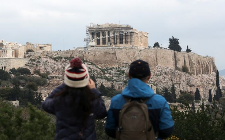 Κομπίνα με «τσιμπημένο» αντίτιμο για μία επίσκεψη στην Ακρόπολη