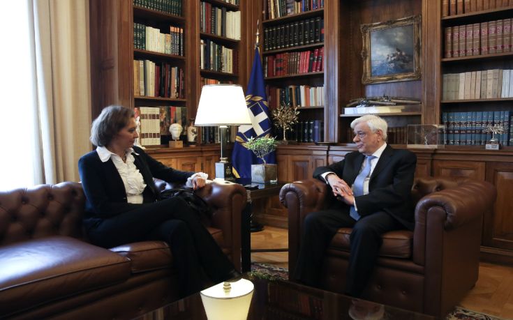 Παυλόπουλος: Πράττουμε στο ακέραιο το χρέος μας στο θέμα των προσφύγων