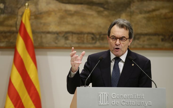 Δύο χρόνια στέρησης των πολιτικών δικαιωμάτων στον αυτονομιστή ηγέτη της Καταλονίας