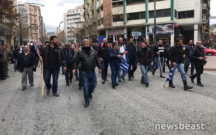 Ξεκίνησε η πορεία των αγροτών, δεν αποκαλύπτουν τον προορισμό