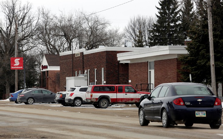 IMMIGRATIONCANADAEMERSON2 IMMIGRATIONCANADAEMERSON2