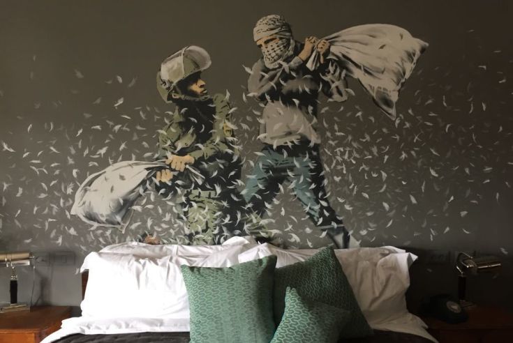 Το ξενοδοχείο του Banksy ανοίγει τις πόρτες του στη Βηθλεέμ