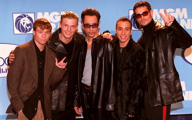 Στη σκηνή ξανά μετά από 24 χρόνια οι Backstreet Boys
