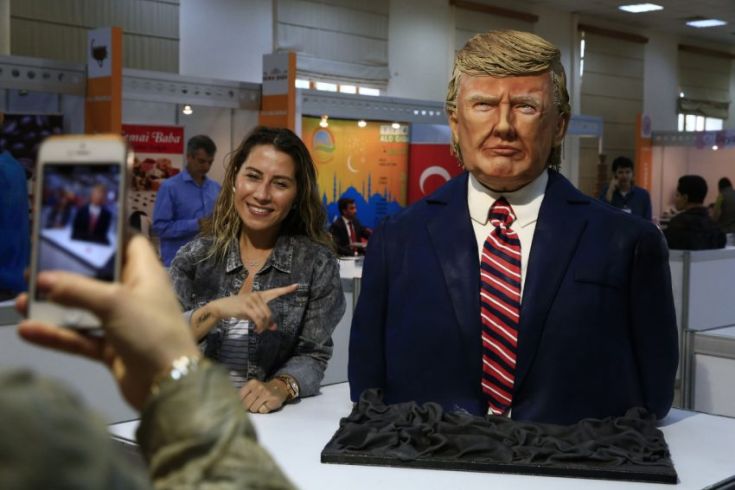 chocolate-trump-touristsjpg.jpg.size.custom.crop.850x567 chocolate-trump-touristsjpg.jpg.size.custom.crop.850x567