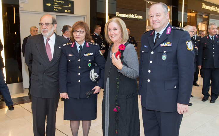 ekthelast1 ekthelast1