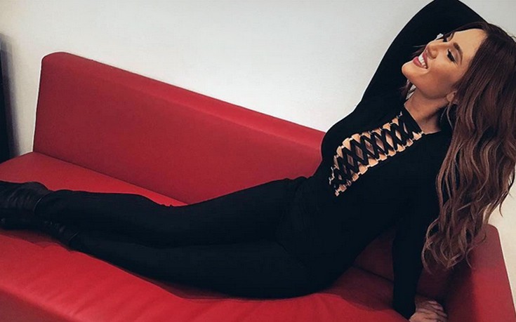 Η Έλενα Τσαγκρινού είναι ροκ και σέξι