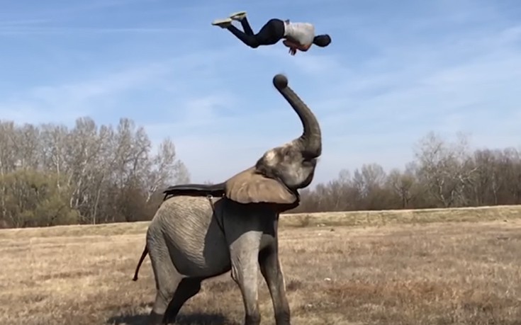 Άνθρωποι που δε ζουν μια συνηθισμένη καθημερινότητα