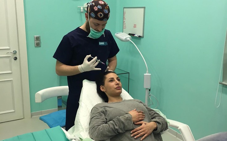 Η γνωστή ραδιοφωνική παραγωγός εμπιστεύεται τη DHI για την ενδυνάμωση των μαλλιών της