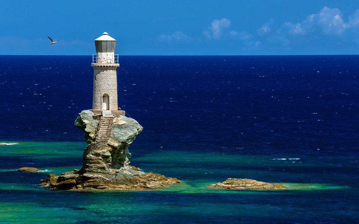 ΑΝΔΡΟΣ ΦΑΡΟΣ ΤΟΥΡΛΙΤΗΣ 