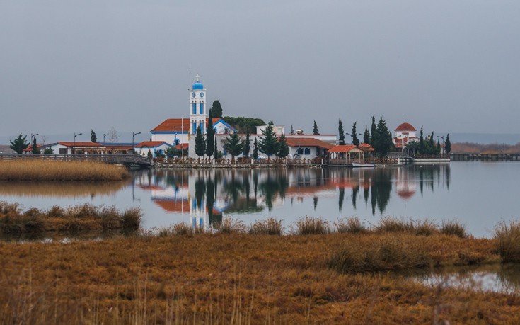 ΑΓΙΟΣ ΝΙΚΟΛΑΟΣ ΛΙΜΝΗ ΒΙΣΤΩΝΙΔΑ