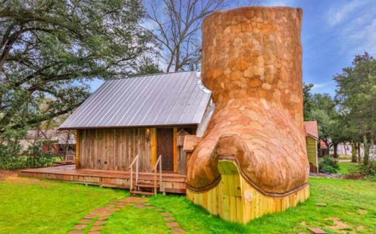 Το σπίτι σε σχήμα μπότας καουμπόι