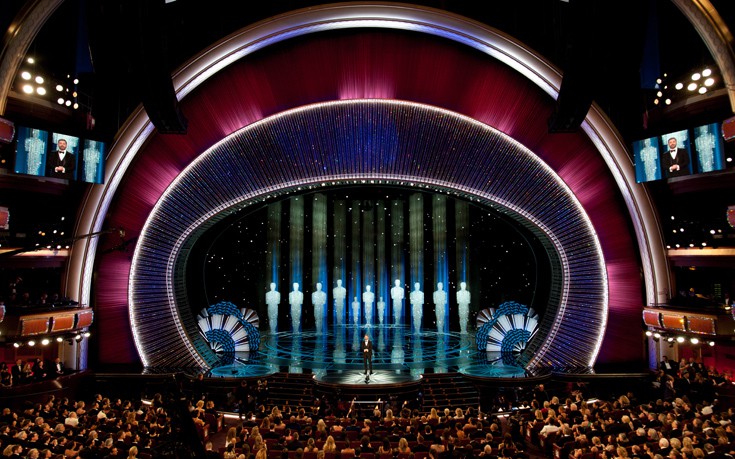 Η Swarovski φώτισε την σκηνή των Oscar με πάνω από 300.000 κρύσταλλα