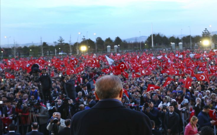 «Υπάρχουν υποψίες ότι περισσότερες από 2,5 εκατομμύρια ψήφοι χειραγωγήθηκαν»