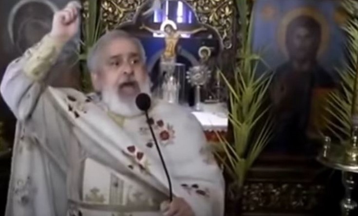 «Κεραυνοί» ιερέα από τη Ρόδο κατά των άθεων και βουλευτών της κυβέρνησης