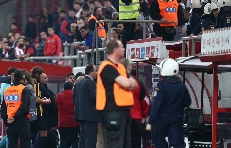 Πέντε συλλήψεις για επεισόδια στον αγώνα Ολυμπιακού – ΑΕΚ