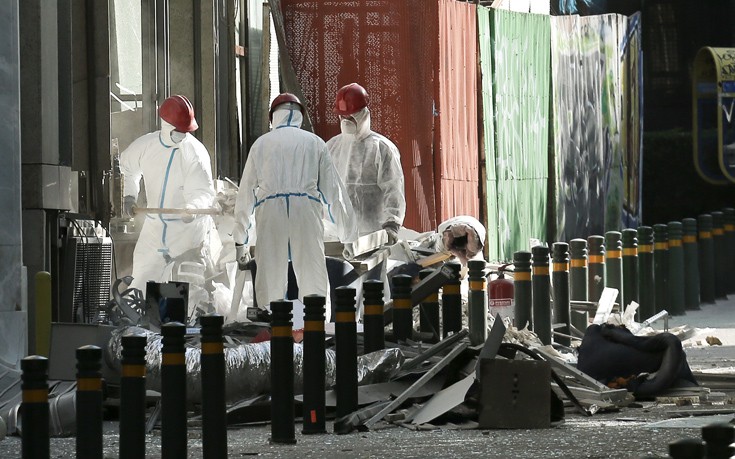 Σοβαρές υλικές ζημιές από την έκρηξη της βόμβας στο κέντρο της Αθήνας